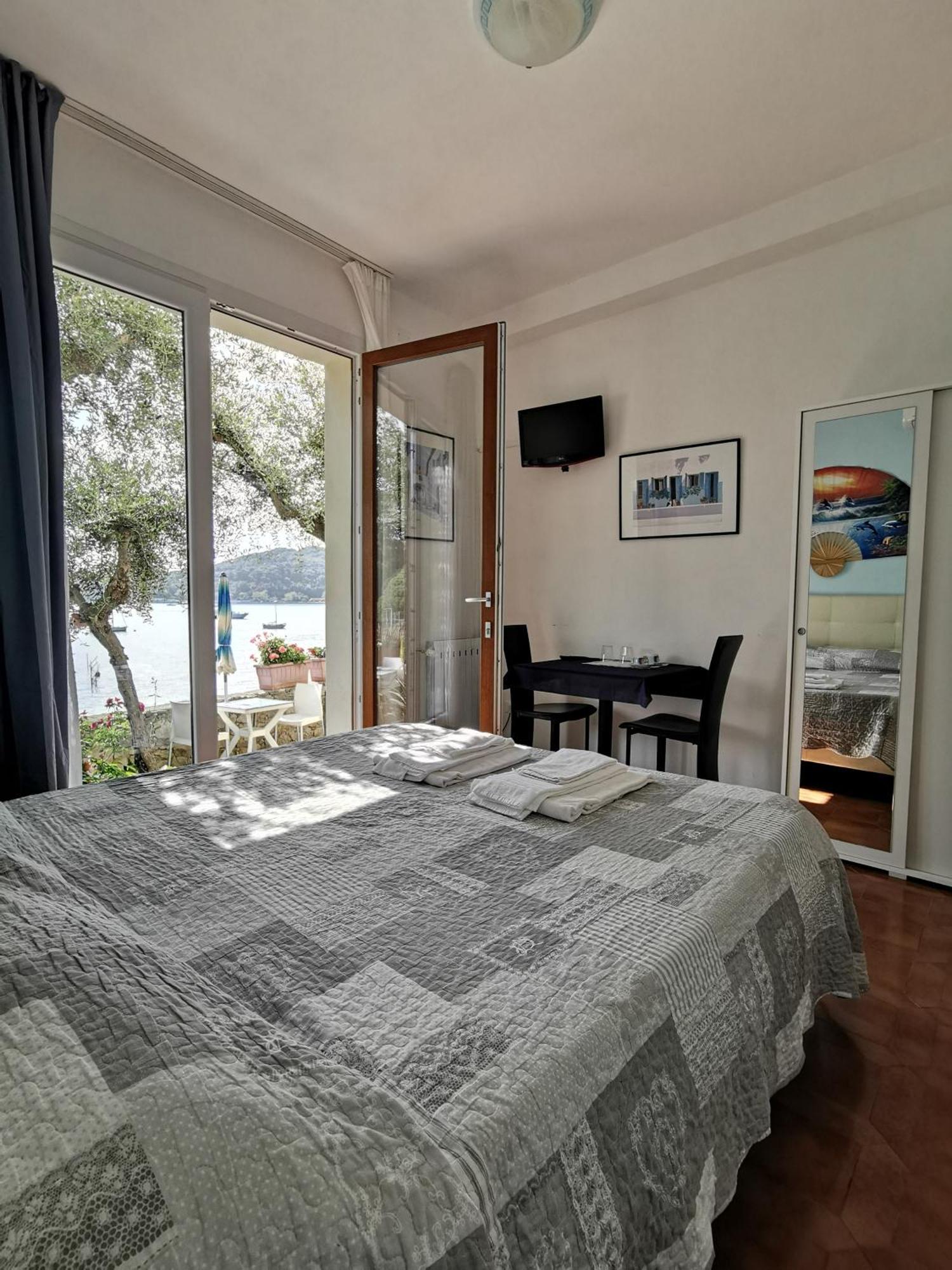 B&B La Palafitta Porto Venere Esterno foto