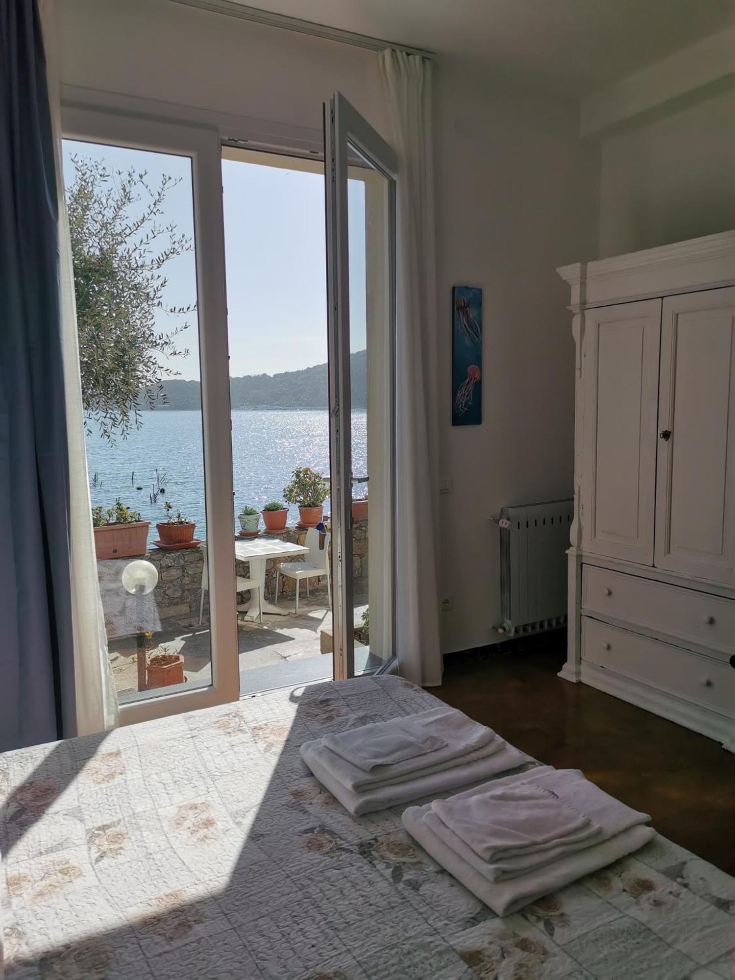 B&B La Palafitta Porto Venere Esterno foto