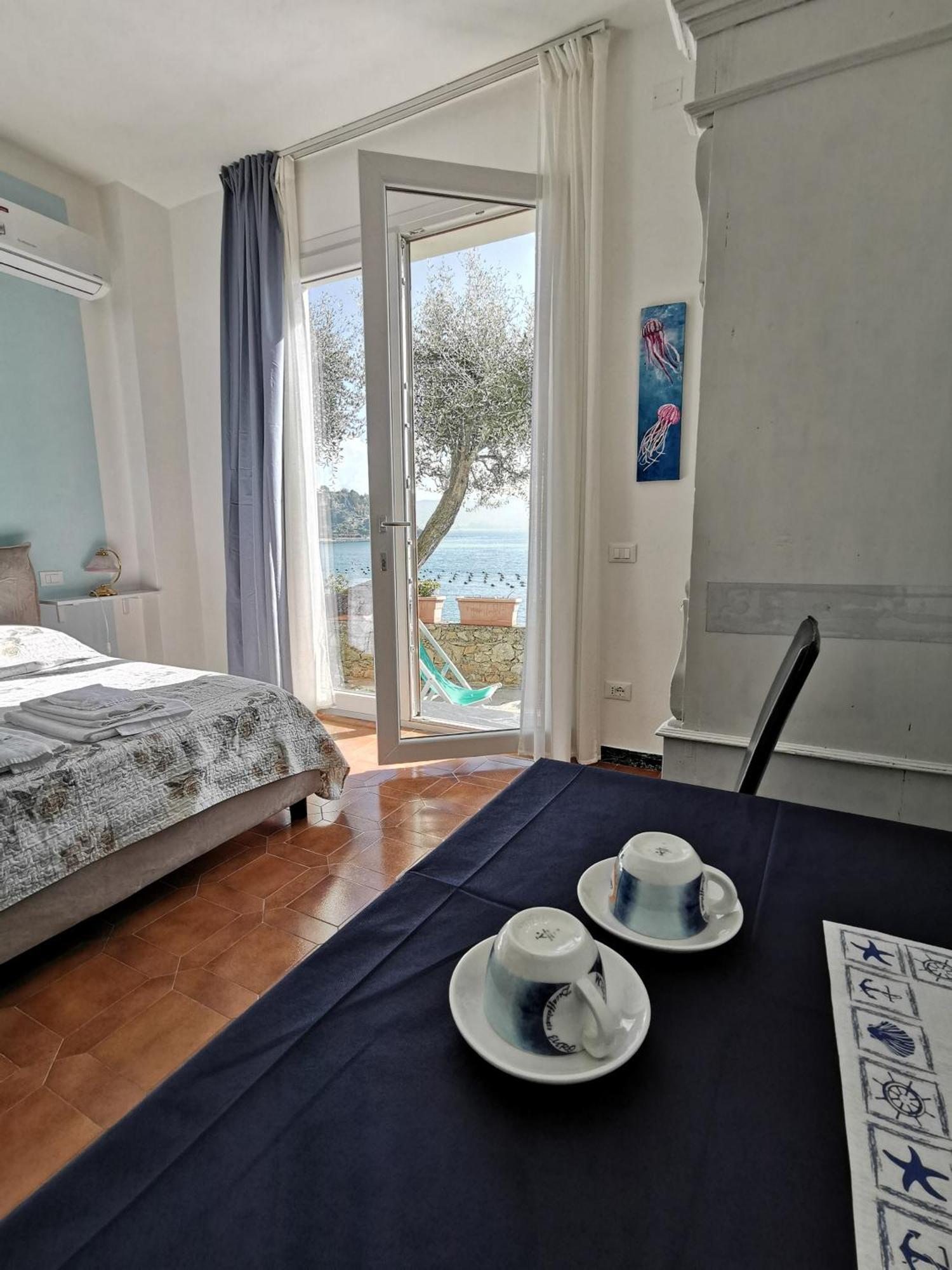 B&B La Palafitta Porto Venere Esterno foto